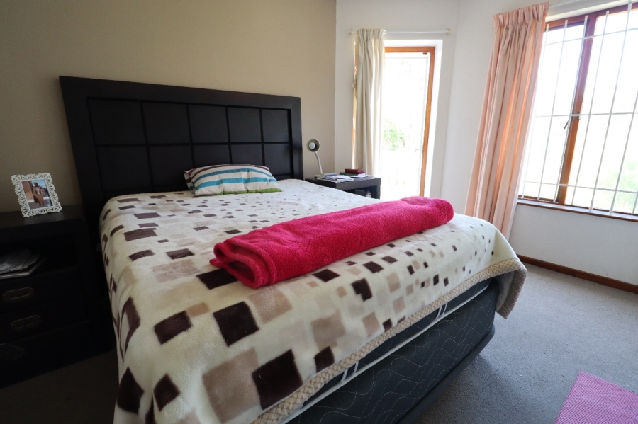 3 Bedroom Property for Sale in Greenshields Park Eastern Cape